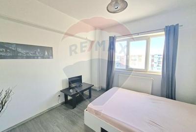 Apartament cu 3 camere de inchiriat in zona Micalaca - 5