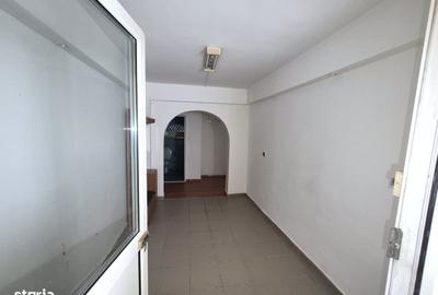 Garsonieră decomandată în Dacia - 1