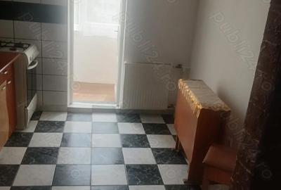 Apartament cu 2 camere decomandat în Stănești - 14