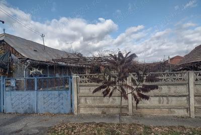 Casă cu 3 camere cu Teren 1000 Mp în Central - 7