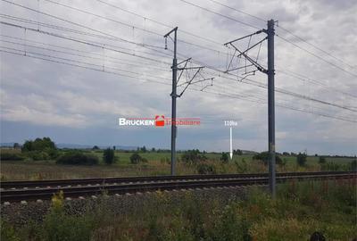 Teren de 1132100 mp, în Șofronea - 3