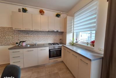 Apartament cu 2 camere decomandat în Fundeni