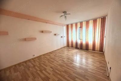 Apartament cu 3 camere decomandat în Central - 13