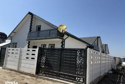 Casă cu 3 camere cu Teren 270 Mp în Central - 1