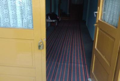 Casă cu 6 camere în Priseaca - 4