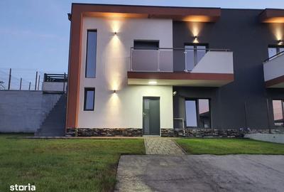 Casă cu 3 camere în Valea Adâncă - 17