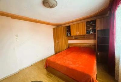 Se inchiriaza sau se VINDE casa Str Plevnei 1386 mp teren intravilan - 14