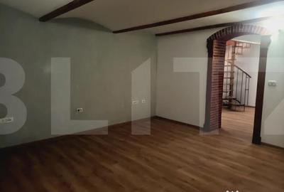 Apartament cu 8 camere nedecomandat în Iosefin - 2