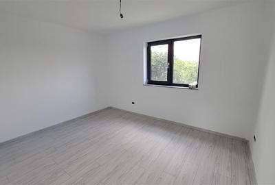 Persoana fizica-Casa 5 camere Visan Bucium,500 mp teren,Incalz. pard - 7
