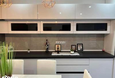 Casă cu 5 camere cu Teren 7700 Mp în Ineu - 12