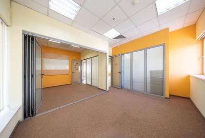 Spațiu comercial, de 612 mp, în 13 Decembrie - 11