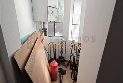 Spatiu comercial si curte privata zona 23 August - 5
