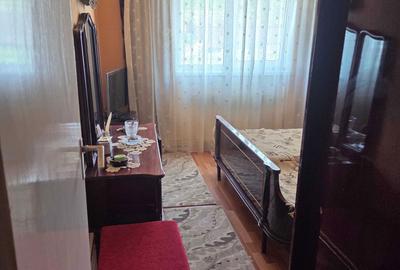 Apartament cu 3 camere decomandat în Central - 3