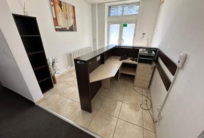 Spatiu parcare privata birouri/clinica/ Pacurari - 1