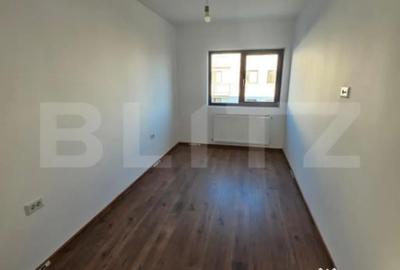 Apartament cu 4 camere semidecomandat în Central - 4