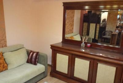 Inchiriez garsoniera in Deva, ultracentrala (Bld Decebal, BRD) et 1 - 9