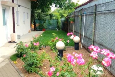 Casă cu 3 camere decomandat în Central - 2