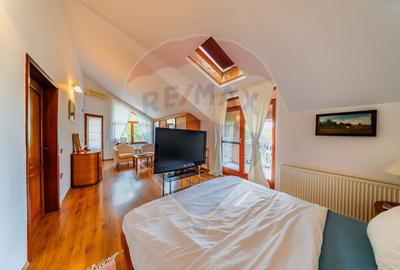 Vila cu 6 camere de vanzare - 6