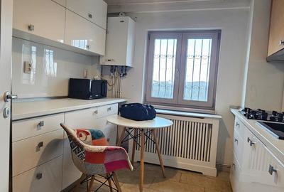 Apartament cu 4 camere decomandat, mobilat în Copou - 9