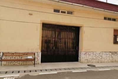 Casă cu 4 camere în Central - 7