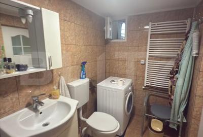 Casa de vanzare 5 camere + dependente - 14