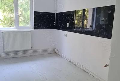 Apartament modern 3 camere etaj 1 - 7