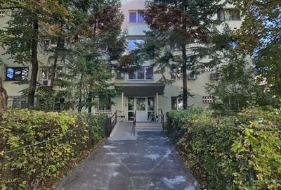 DE VANZARE Apartament cu 3 camere in zona Titan - 6