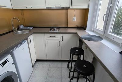 Inchiriere Garsoniera Brancoveanu vis a vis de Metrou - 2