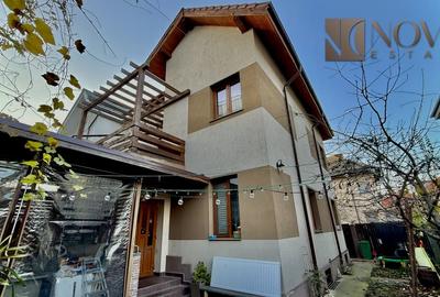 Casa de Vanzare | Decebal | 185 mp | Curte | Terasa - 1