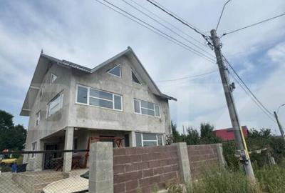 Casa multifunctionala, 360 mp utili, 1000 teren, Scheia - 1