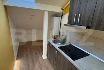 Apartament cu 3 camere decomandat în Central - 4