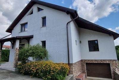 Casă individuală cu 5 camere în Nord