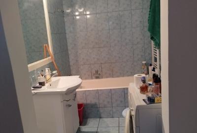 Grosi, 2 case , 7 ari teren - 9