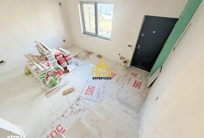 Casă cu 5 camere cu Teren 200 Mp în Central - 10