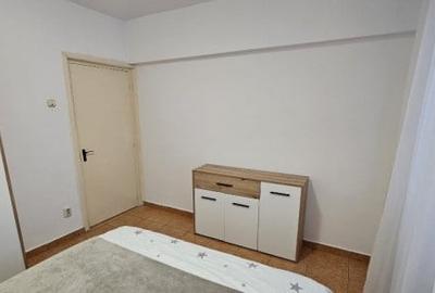 Apartament cu 3 camere semidecomandat, mobilat în Dristor - 5