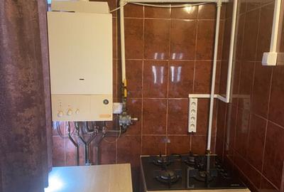 Apartament 2 camere str. Revolu?iei - 7