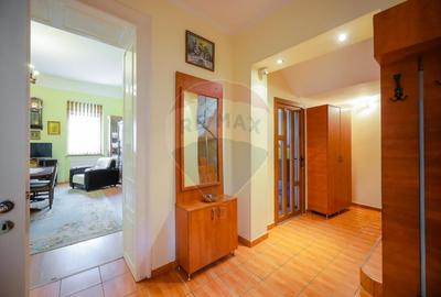 Casă cu 7 camere cu Teren 153 Mp în Ultracentral - 12