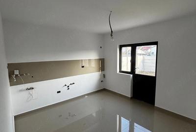 Casă cu Teren 346 Mp în Pantelimon