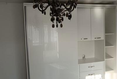 Apartament cu 3 camere în Central - 13