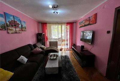 Apartament cu 3 camere decomandat în Central - 4