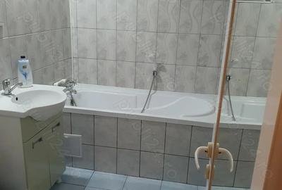 Inchiriez apartament in calarasi - 4