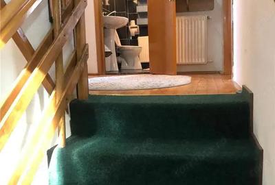 Casă cu 5 camere cu Garaj în Central - 33