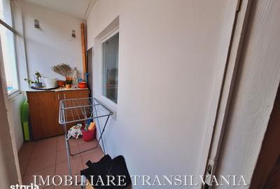 Apartament cu 4 camere decomandat în Central - 8