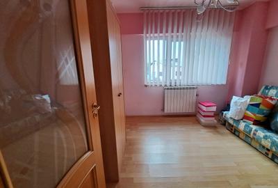 Ultracentral Târgoviște,  vânzare apartament 4camere/2balcoane - 13