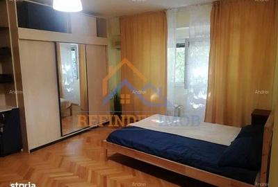 Garsoniera de vanzare, zona Decebal - 1