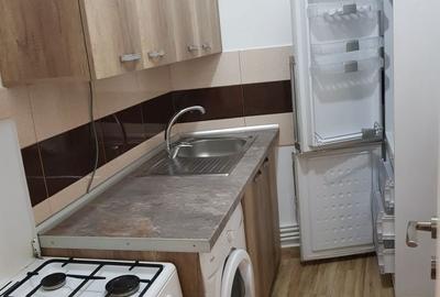 Garsonieră decomandată în Central - 2