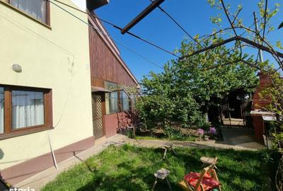 Casă cu 5 camere cu Canalizare în Brănești - 13