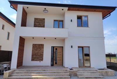 Casă cu 4 camere în Dobroești - 3