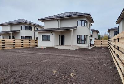 Casă individuală cu 5 camere cu Canalizare în Corbeanca - 2