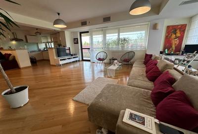 Apartament 3 camere de vanzare Nordului